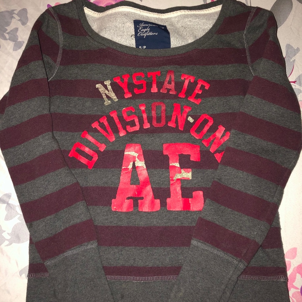 American Eagle sweatshirt